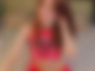 Live cam show with Molly - Nature on xDating