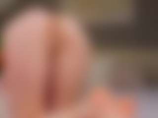 Live cam show with Molly - Big Tits on Free Soda
