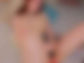 Live cam show with Molly - Toys on alttransgirls