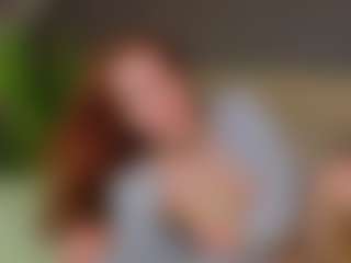 Live cam show with Molly - Gray Eyes on livesuperchat.net