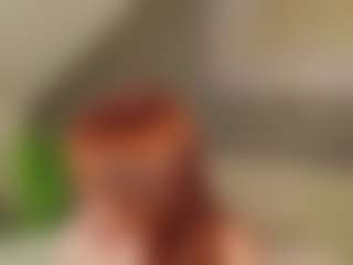 Live cam show with Molly - Smoking on Camsoda