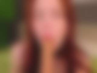 Live cam show with Molly - Oil on camwithhim.com