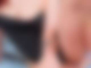 Live cam show with Molly - Full Nudity on makecum.org