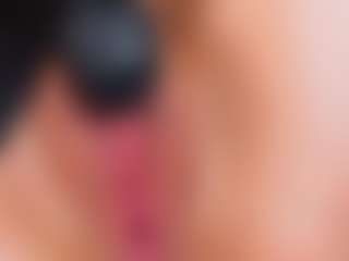Live cam show with Molly - Cute on infinitiblacc.com