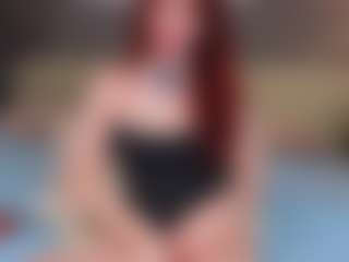 Live cam show with Molly - Full Nudity on mypornchat.com