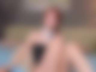 Live cam show with Molly - Striptease on SmokeAndPoke