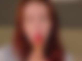 Live cam show with Molly - Gray Eyes on xblisslive.com