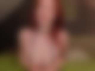 Live cam show with Molly - Foot Fetish Brown Hair on Hubzter Live