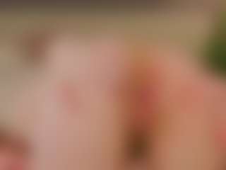 Live cam show with Molly - Tattoos on CamClone