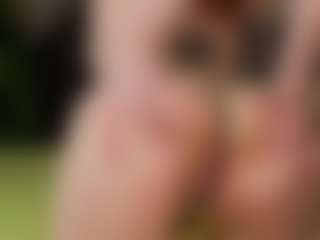 Live cam show with Molly - Big Tits Brown Hair on CamClone