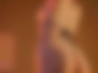 Live cam show with Molly - Bedroom Brown Hair on Milf Play