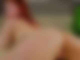 Live cam show with Molly - Gray Eyes on Sweet Sext