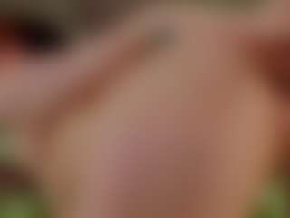 Live cam show with Molly - Gray Eyes on anonymated.com