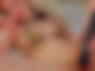 Live cam show with Molly - Brown Hair Petite on parknlotfishbdy