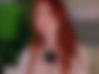 Live cam show with Molly - Smoking on Camsoda