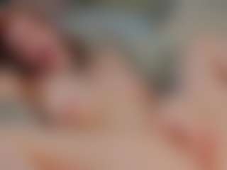 Live cam show with Molly - Big Tits Brown Hair on camgirlchat.live
