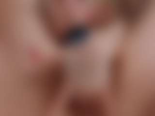 Live cam show with Molly - Spy Petite on Camsoda