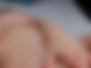 Live cam show with Molly - Control on Dolls Live
