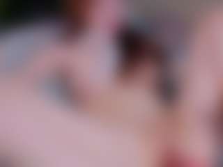 Live cam show with Molly - Skinny on CamwithHer
