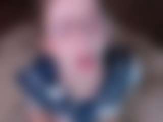 Live cam show with OdelynEglin - Moaning on CamwithHer