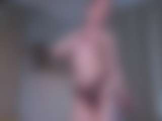 OdelynEglin's Live Sex Cam Show