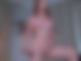 Live cam show with OdelynEglin - Ass Clapping on Camsoda