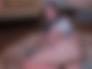 Live cam show with OdelynEglin - Moaning on CamSodaAdn