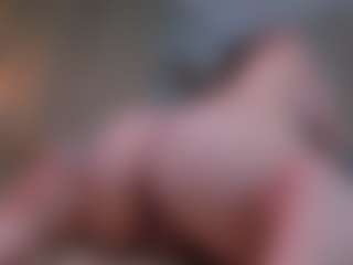 Live cam show with OdelynEglin - Moaning on Camsoda.co