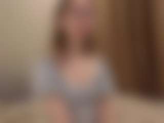 Your little bee - Polly's Live Sex Cam Show