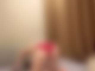 Live cam show with Your little bee - Polly - Striptease on Camiplay Live