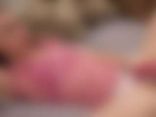 Your little bee - Polly's Live Sex Cam Show