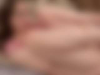Your little bee - Polly's Live Sex Cam Show