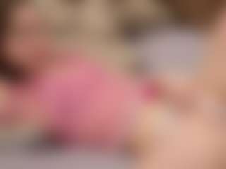 Your little bee - Polly's Live Sex Cam Show