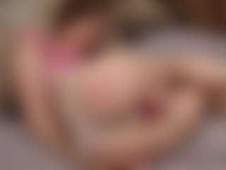 Your little bee - Polly's Live Sex Cam Show