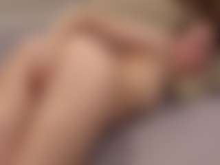 Your little bee - Polly's Live Sex Cam Show