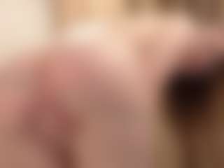 Your little bee - Polly's Live Sex Cam Show