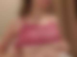 Your little bee - Polly's Live Sex Cam Show