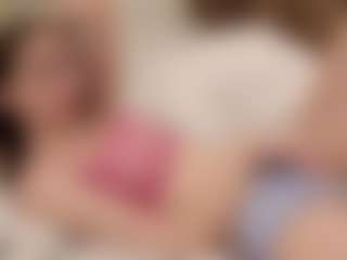 Your little bee - Polly's Live Sex Cam Show