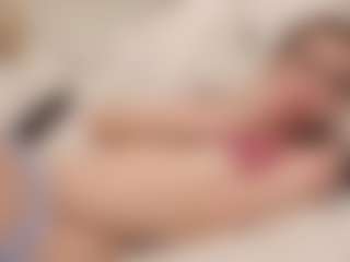 Your little bee - Polly's Live Sex Cam Show