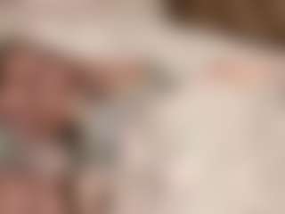 Your little bee - Polly's Live Sex Cam Show