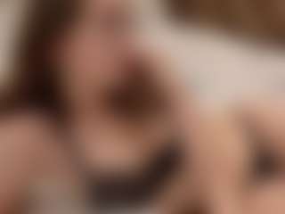 Your little bee - Polly's Live Sex Cam Show
