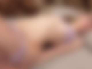 Live cam show with Your little bee - Polly - Brown Eyes Teen (18+) on Camsoda