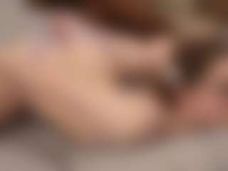 Your little bee - Polly's Live Sex Cam Show