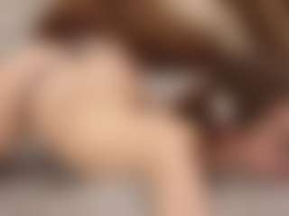 Your little bee - Polly's Live Sex Cam Show