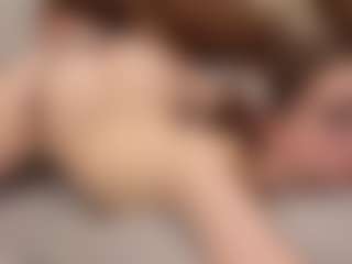 Your little bee - Polly's Live Sex Cam Show