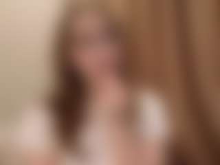 Your little bee - Polly's Live Sex Cam Show
