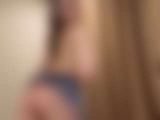 Your little bee - Polly's Live Sex Cam Show