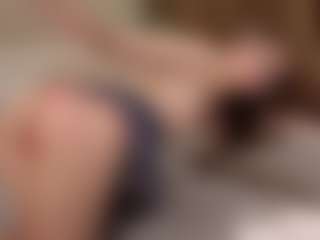 Your little bee - Polly's Live Sex Cam Show