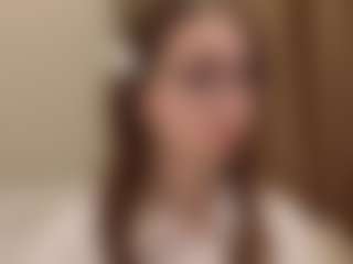 Your little bee - Polly's Live Sex Cam Show