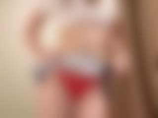 Your little bee - Polly's Live Sex Cam Show